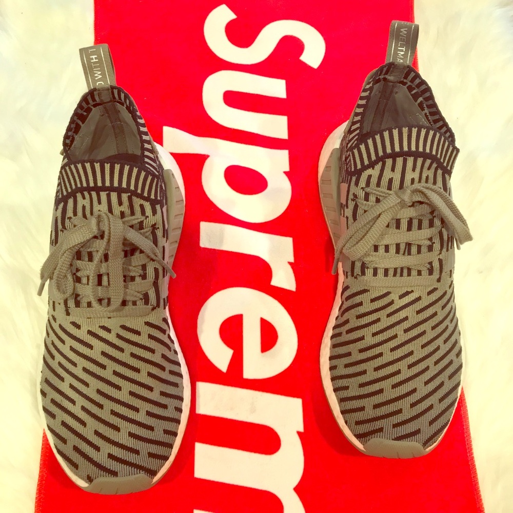 🔥🛑ADIDAS NMD R2 PK🛑🔥